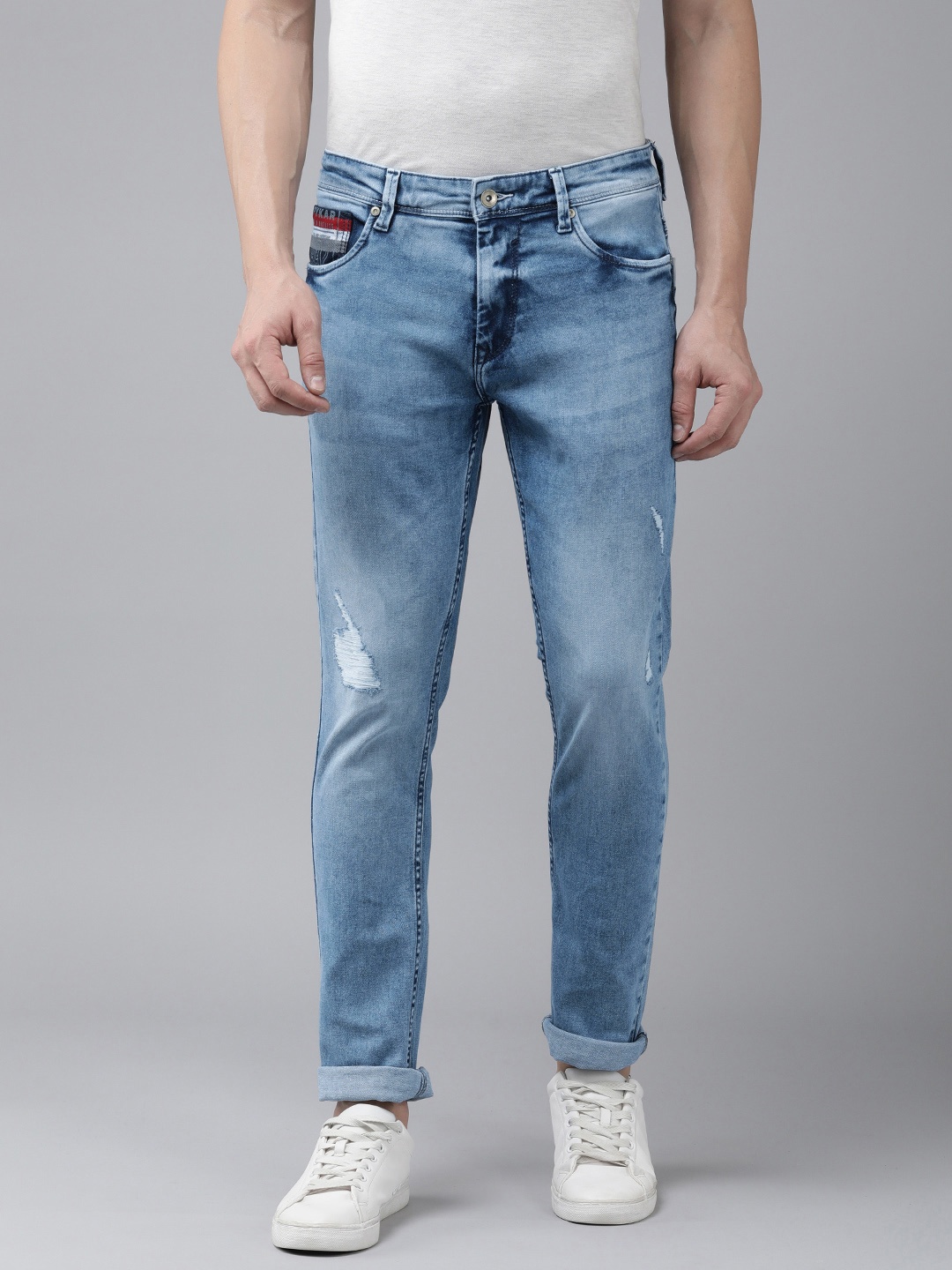

SPYKAR Men Low-Rise Mildly Distressed Light Fade Stretchable Jeans, Blue