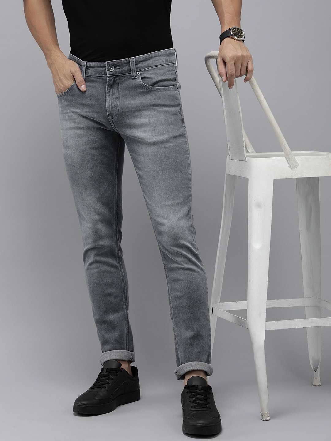 

SPYKAR Men Slim Fit Low-Rise Heavy Fade Stretchable Jeans, Grey
