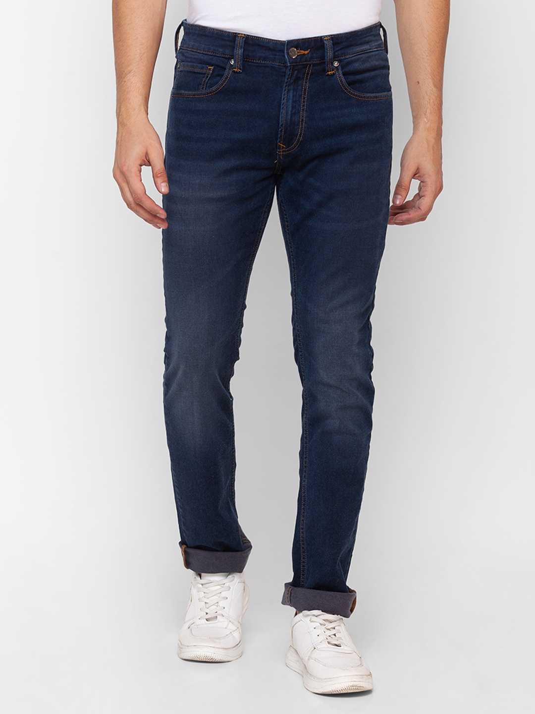 

SPYKAR Men Rovers Light Fade Stretchable Jeans, Navy blue