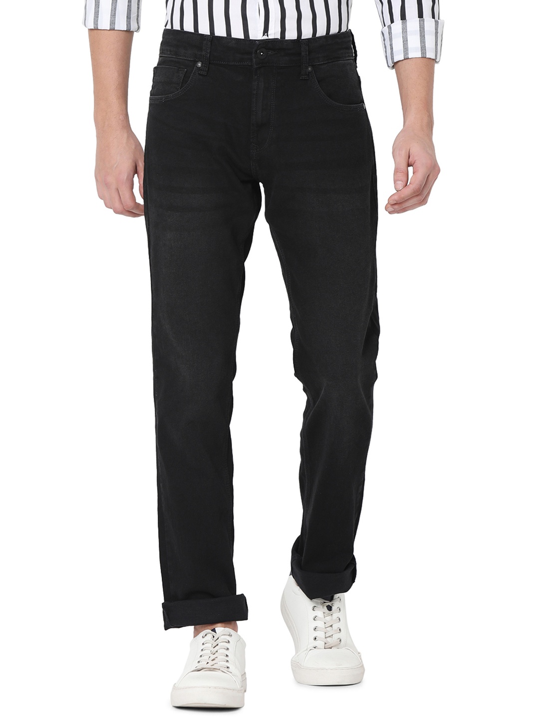

SPYKAR Men Comfort Straight Fit Light Fade Stretchable Jeans, Charcoal