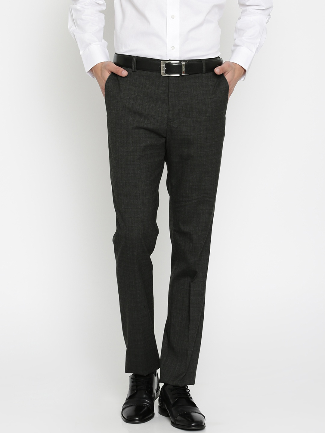 

Arrow New York Men Charcoal Grey Checked Tapered Fit Formal Trousers