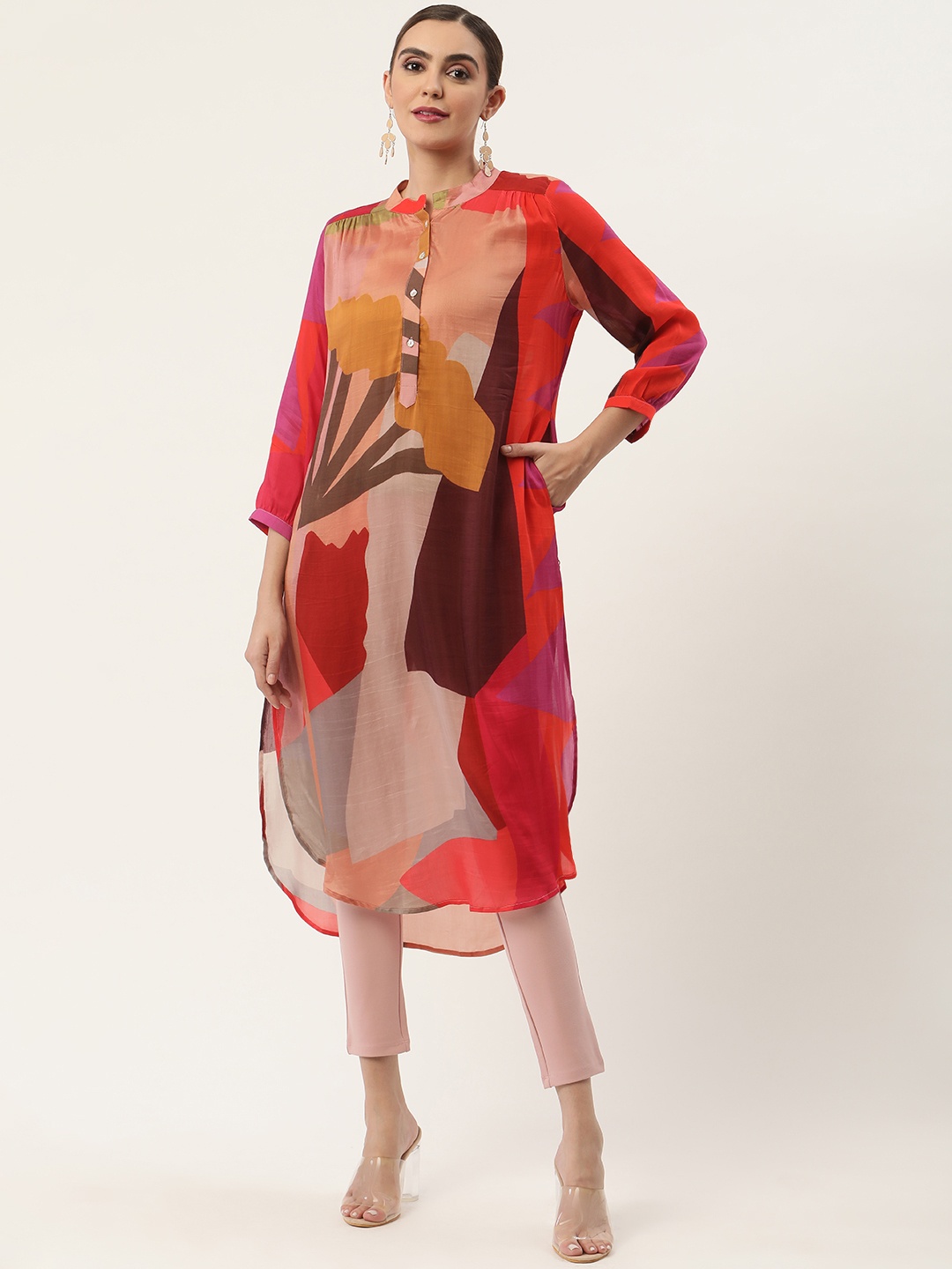 

CHIQUE Women Maroon & Beige Mandarin Collar Abstract Printed Tunic