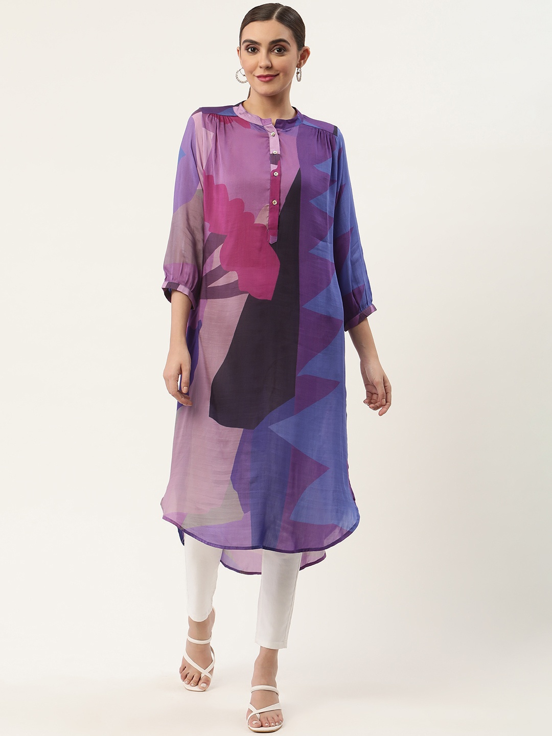 

CHIQUE Women Purple & Pink Mandarin Collar Abstract Print Tunic