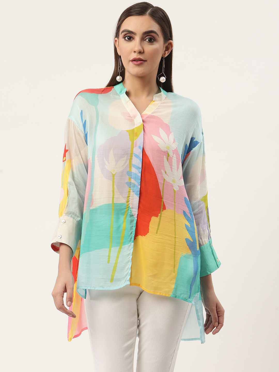 

CHIQUE Women Blue Floral Printed Casual Shirt