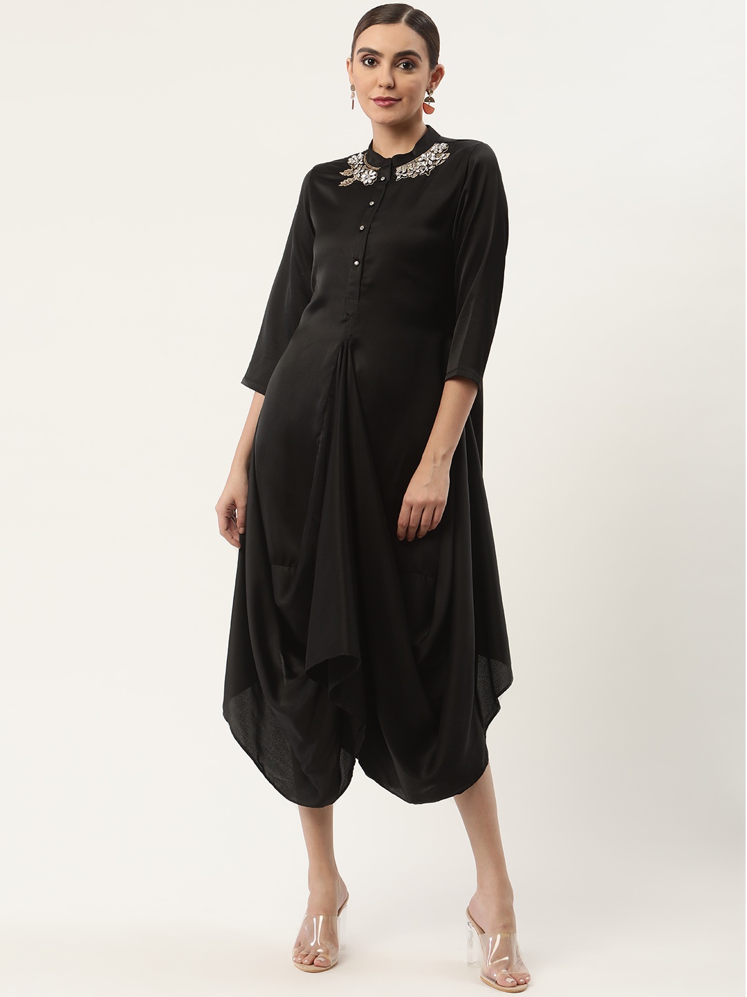 

CHIQUE Black Satin Embellished Dress