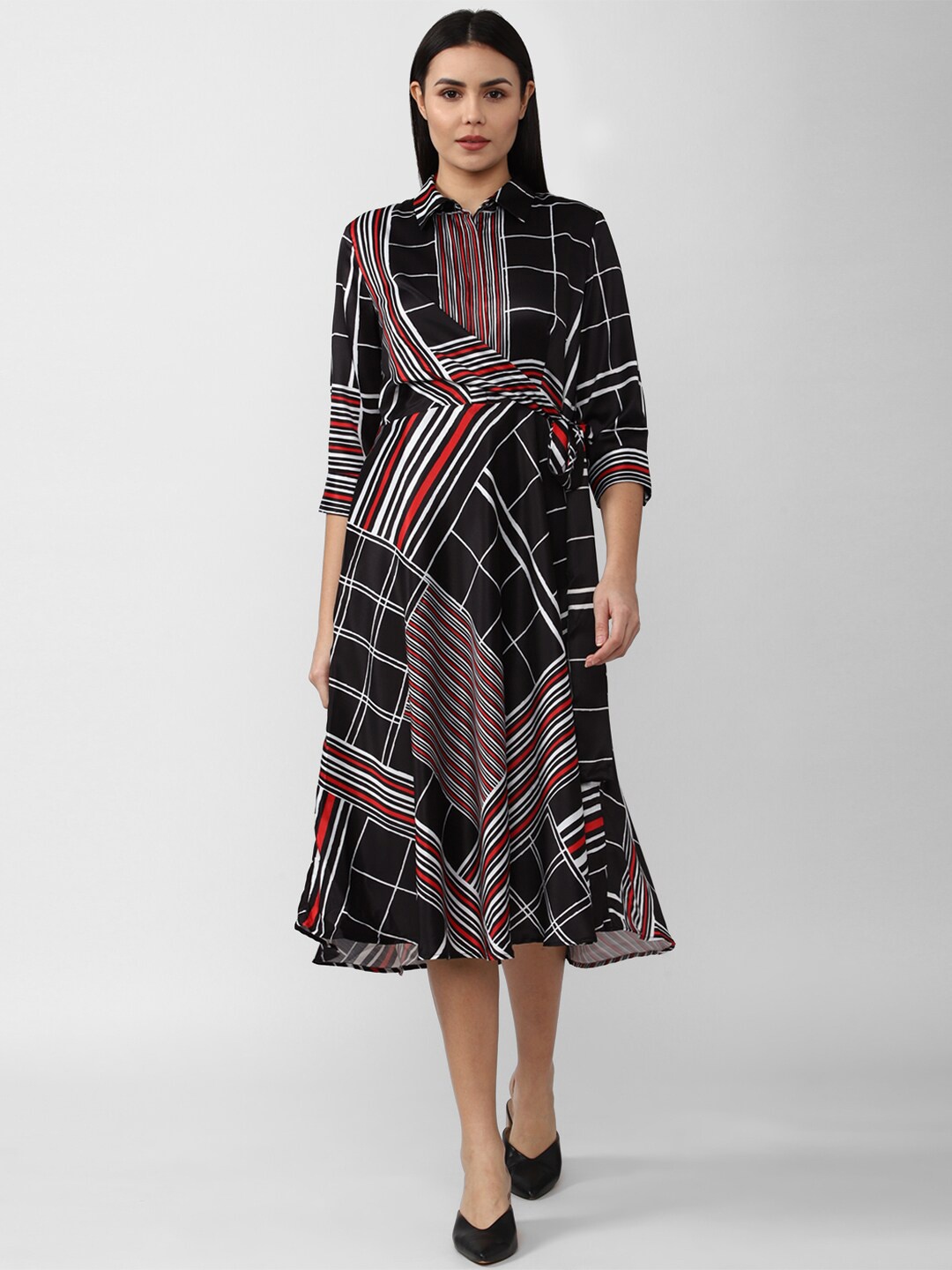 

Van Heusen Woman Black & Red Geometric Printed Midi Dress