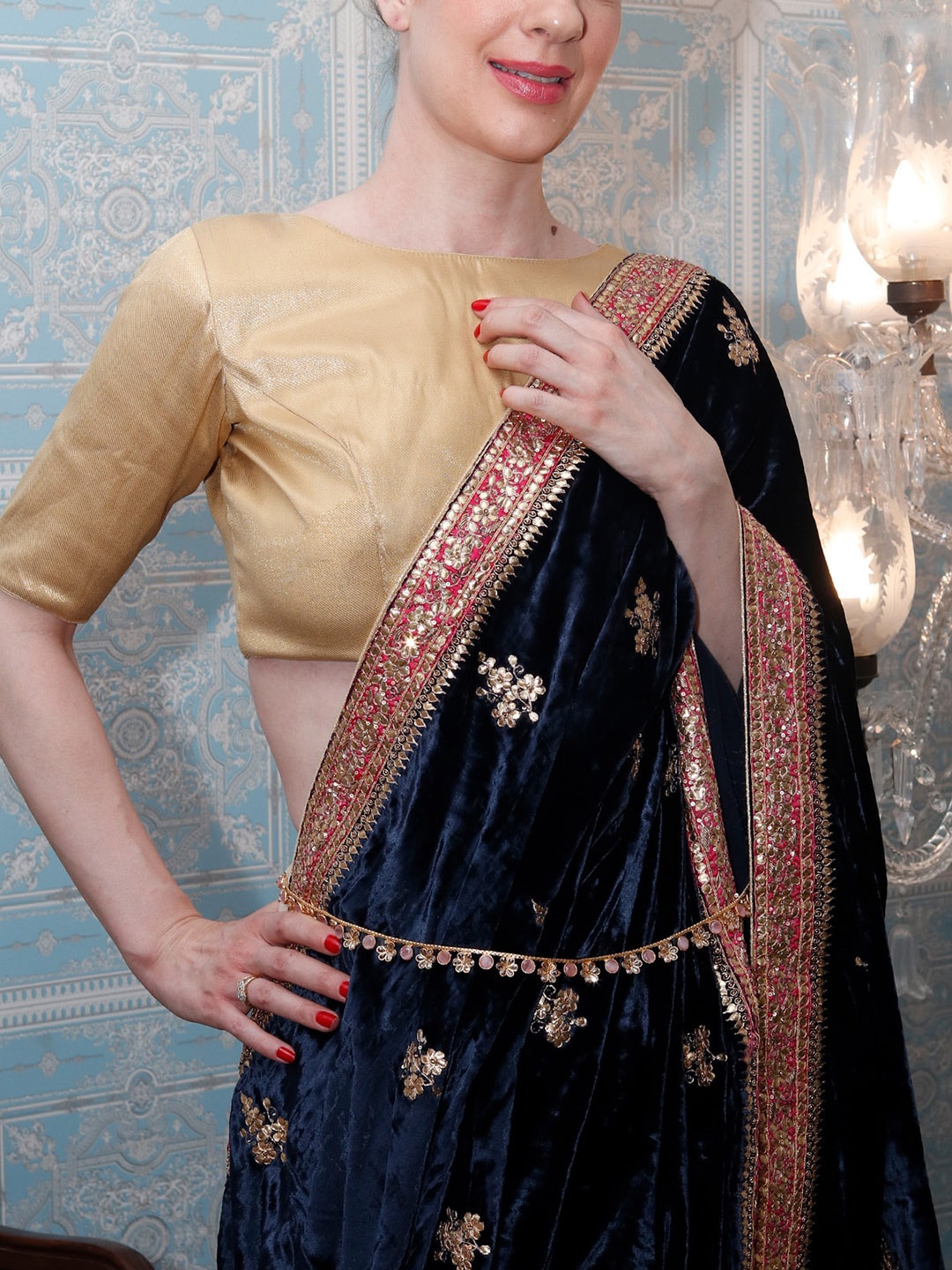 

ODETTE Gold-Toned & Pink Stone-Studded & Beaded Kamarbandh