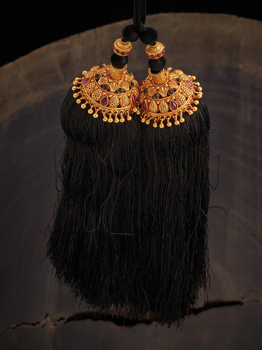 

Kushal's Fashion Jewellery Women Gold-Toned & Red Embellished Hair Accessory Set of