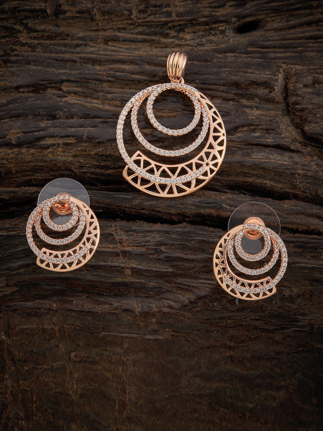 

Kushal's Fashion Jewellery Rose Gold-Plated White CZ-Studded Jewellery Set