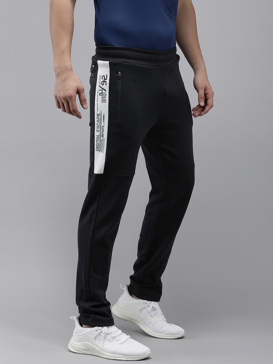 

SPYKAR Men Mid-Rise Slim Fit Track Pants, Navy blue