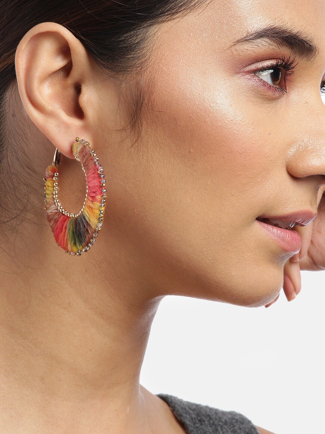 

DressBerry Gold-Toned & Red Crescent Shaped Hoop Earrings