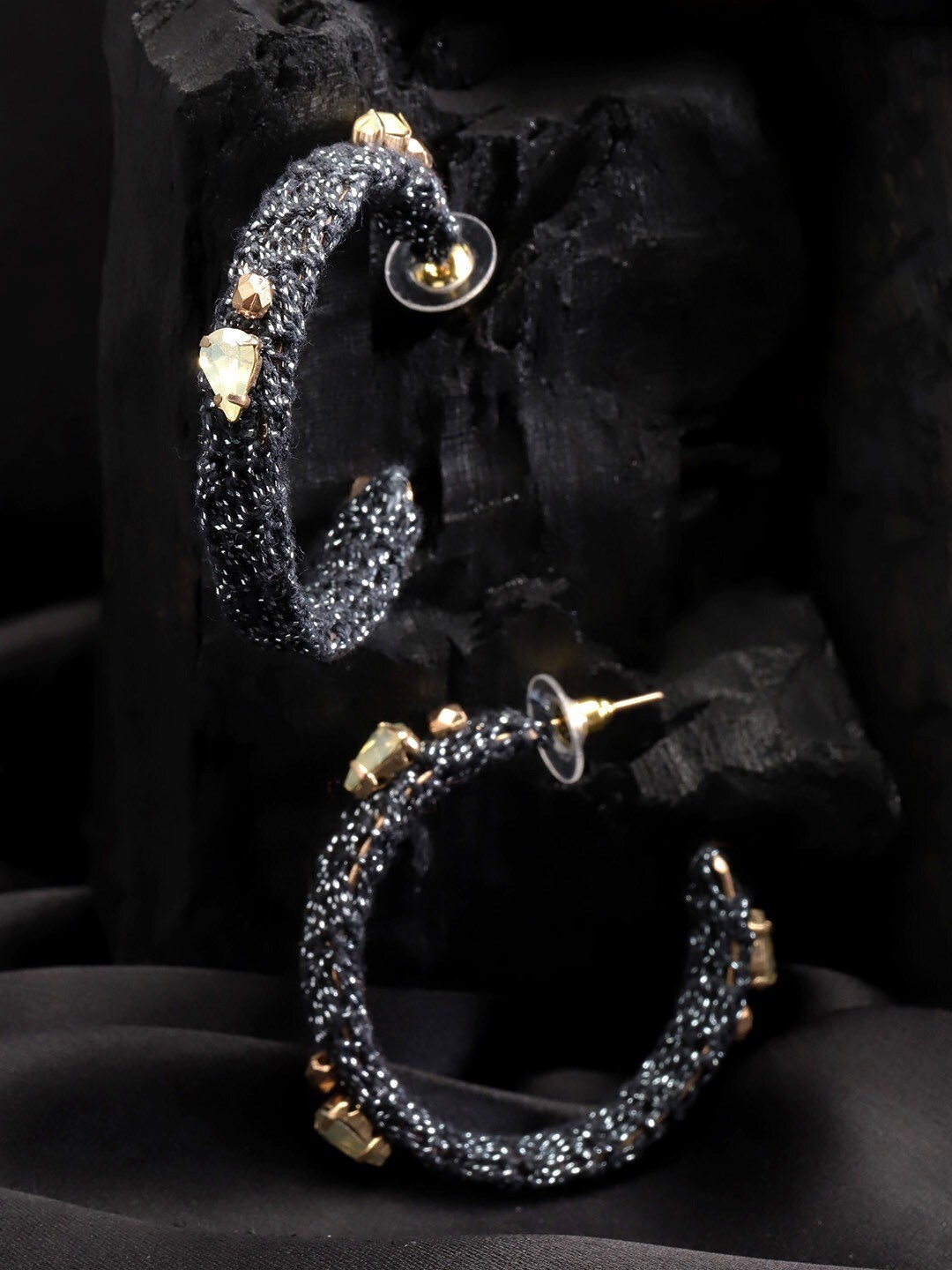 

DressBerry Black Contemporary Half Hoop Earrings
