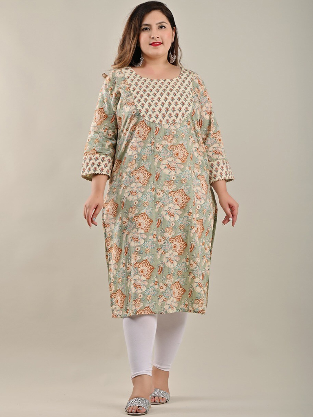 

Swasti Women Green Floral Printed Flared Sleeves Cotton Floral Kurta