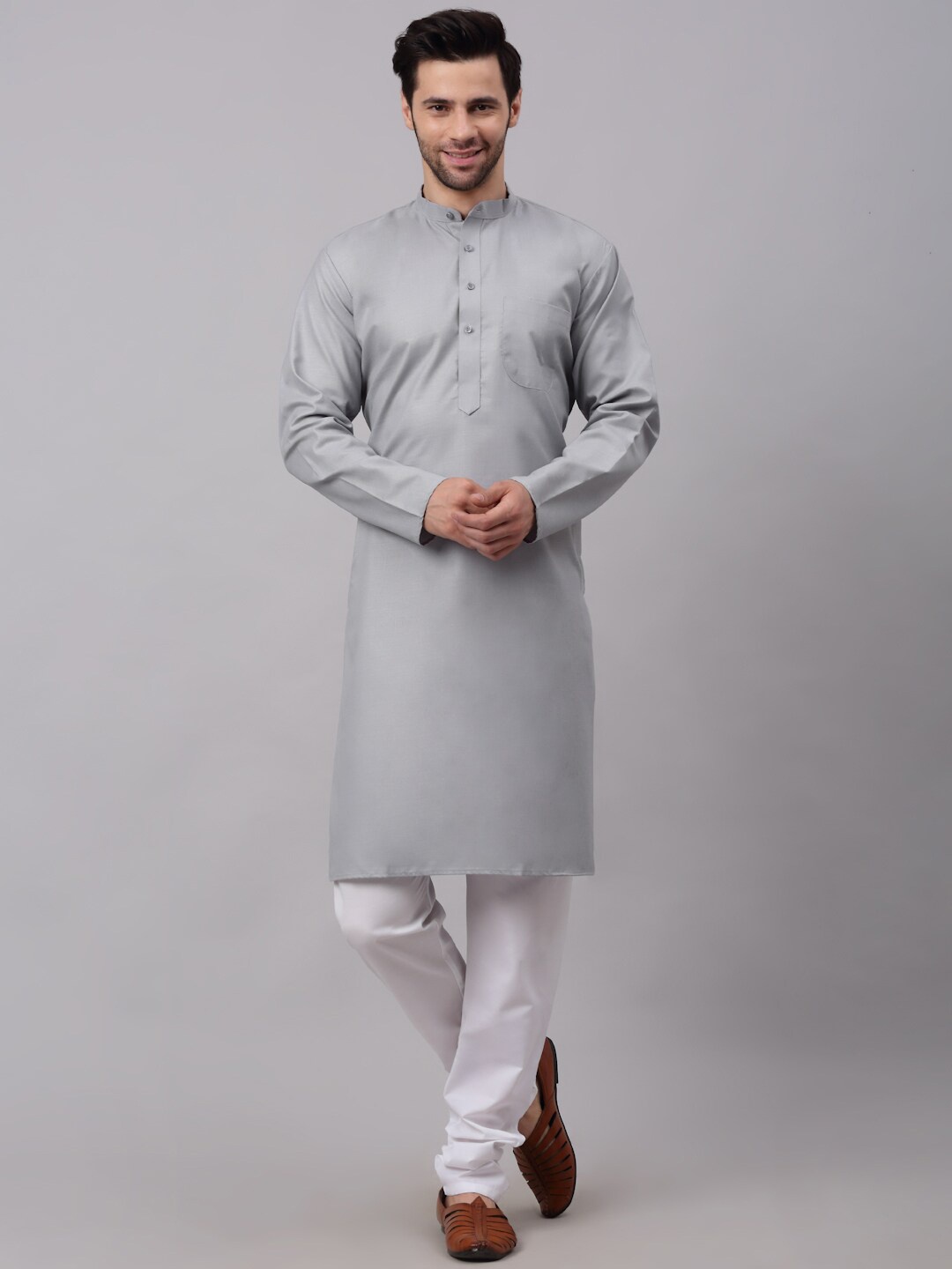 

NEUDIS Men Grey Handloom Kurta