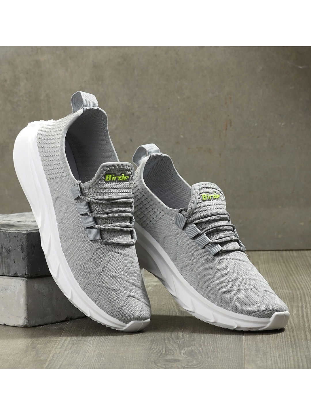 

BIRDE Men Grey Textured Sneakers