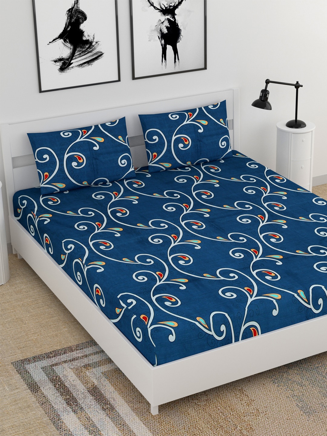 

BELLA CASA Blue & White 210 TC King Bedsheet with 2 Pillow Covers