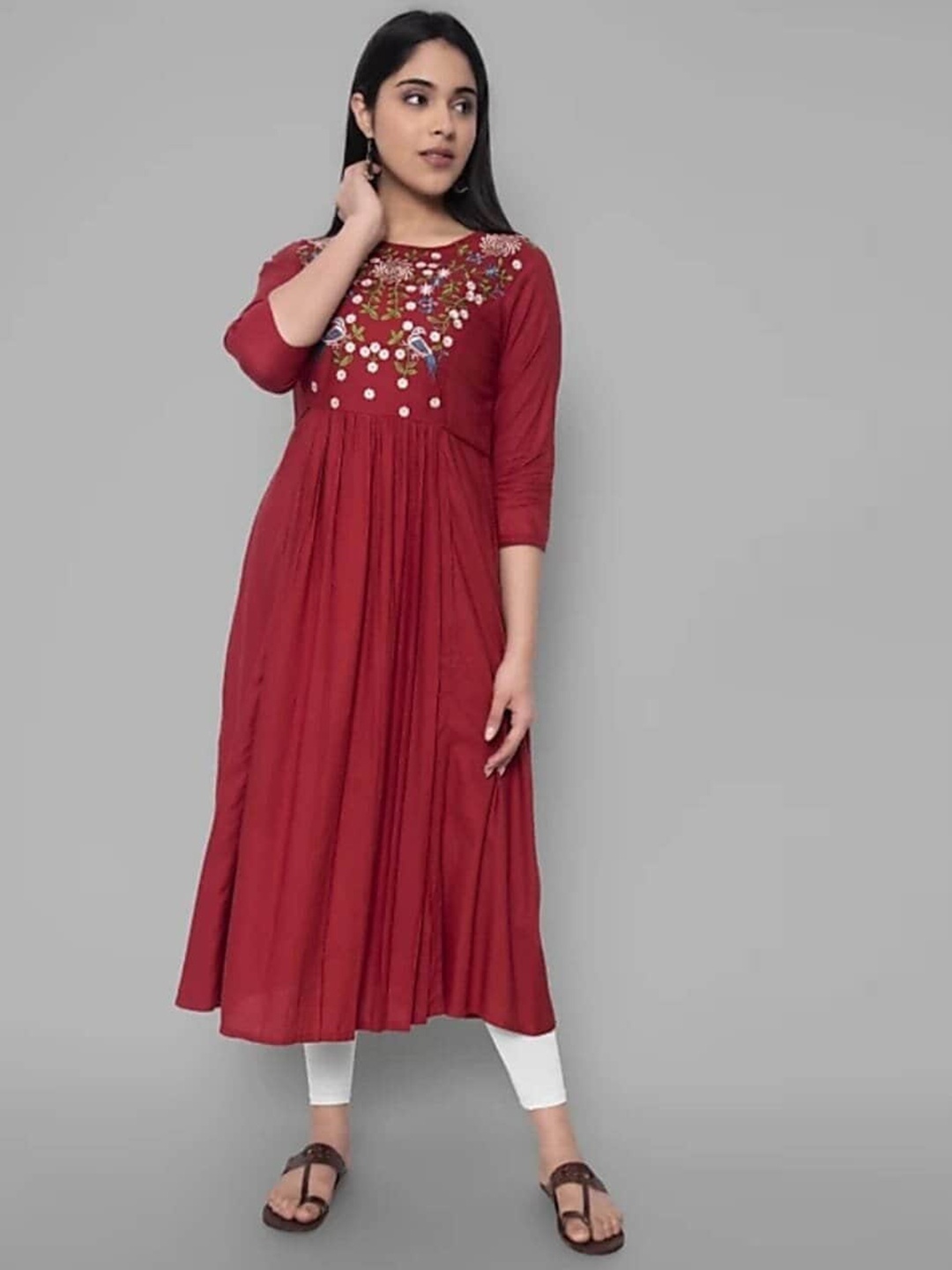 

PNEHA Women Red Floral Embroidered Thread Work Floral Anarkali Kurta