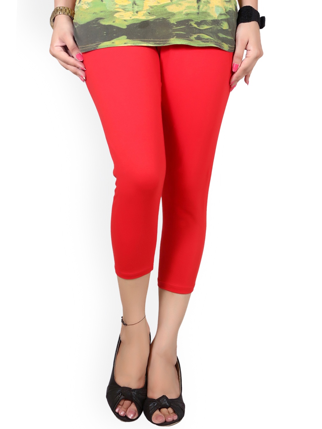 

Q-rious Women Red Capris