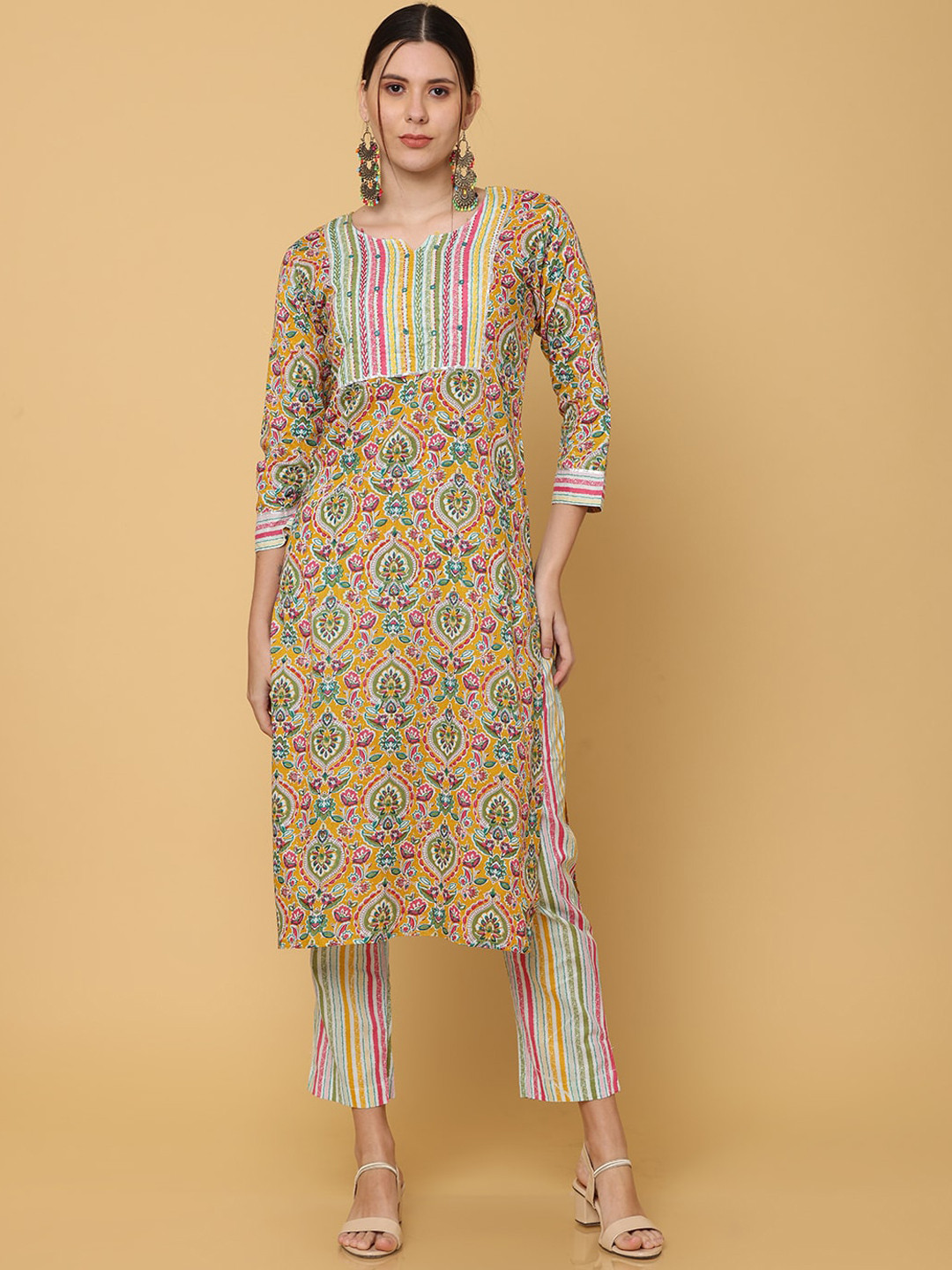 

NAYRA Women Mustard Yellow Ethnic Motifs Printed Pure Cotton Kurta with Trousers