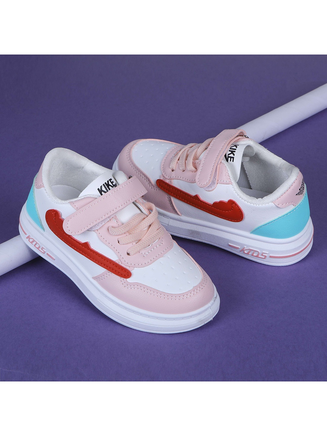

FEETWELL SHOES Unisex Kids White Colourblocked Sneakers