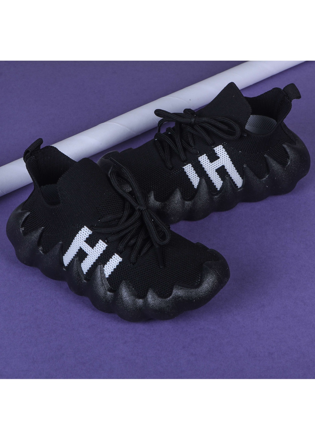 

FEETWELL SHOES Kids Black Printed Sneakers