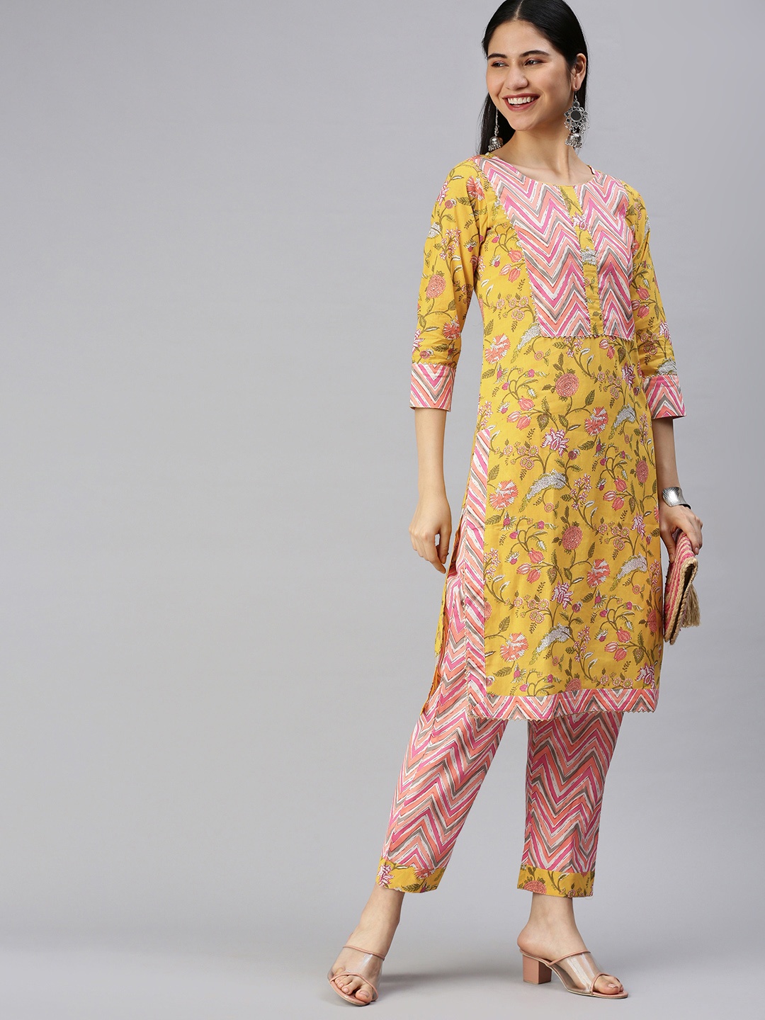 

KALINI Women Yellow Floral Printed Pure Cotton Kurta with Trousers