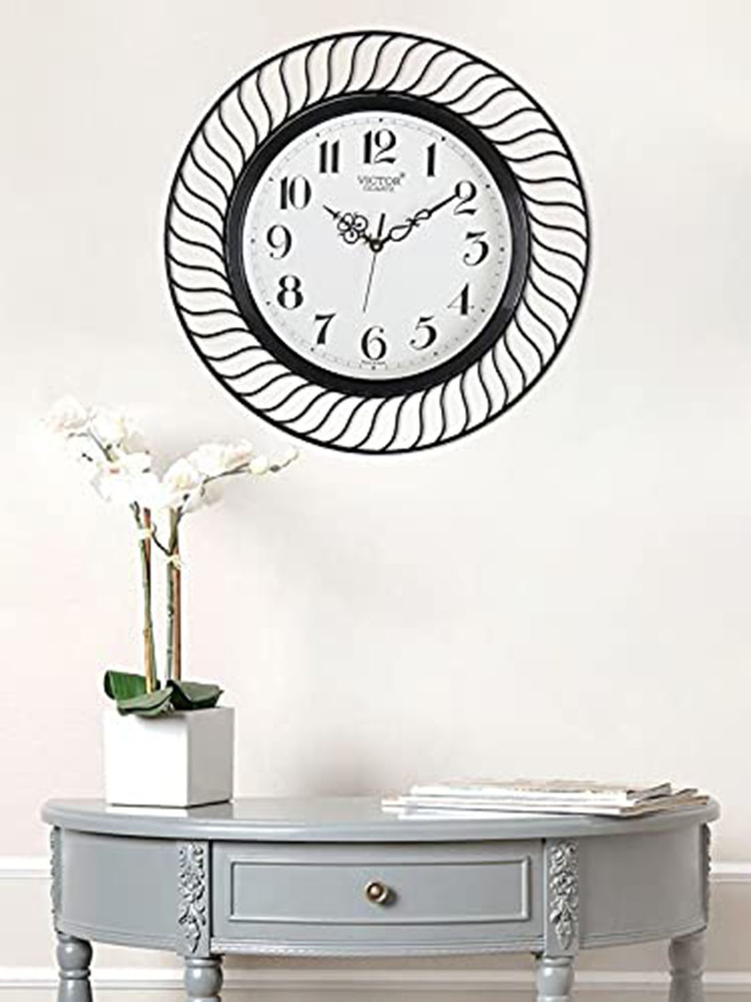 

eCraftIndia Black & White Contemporary Wall Clock