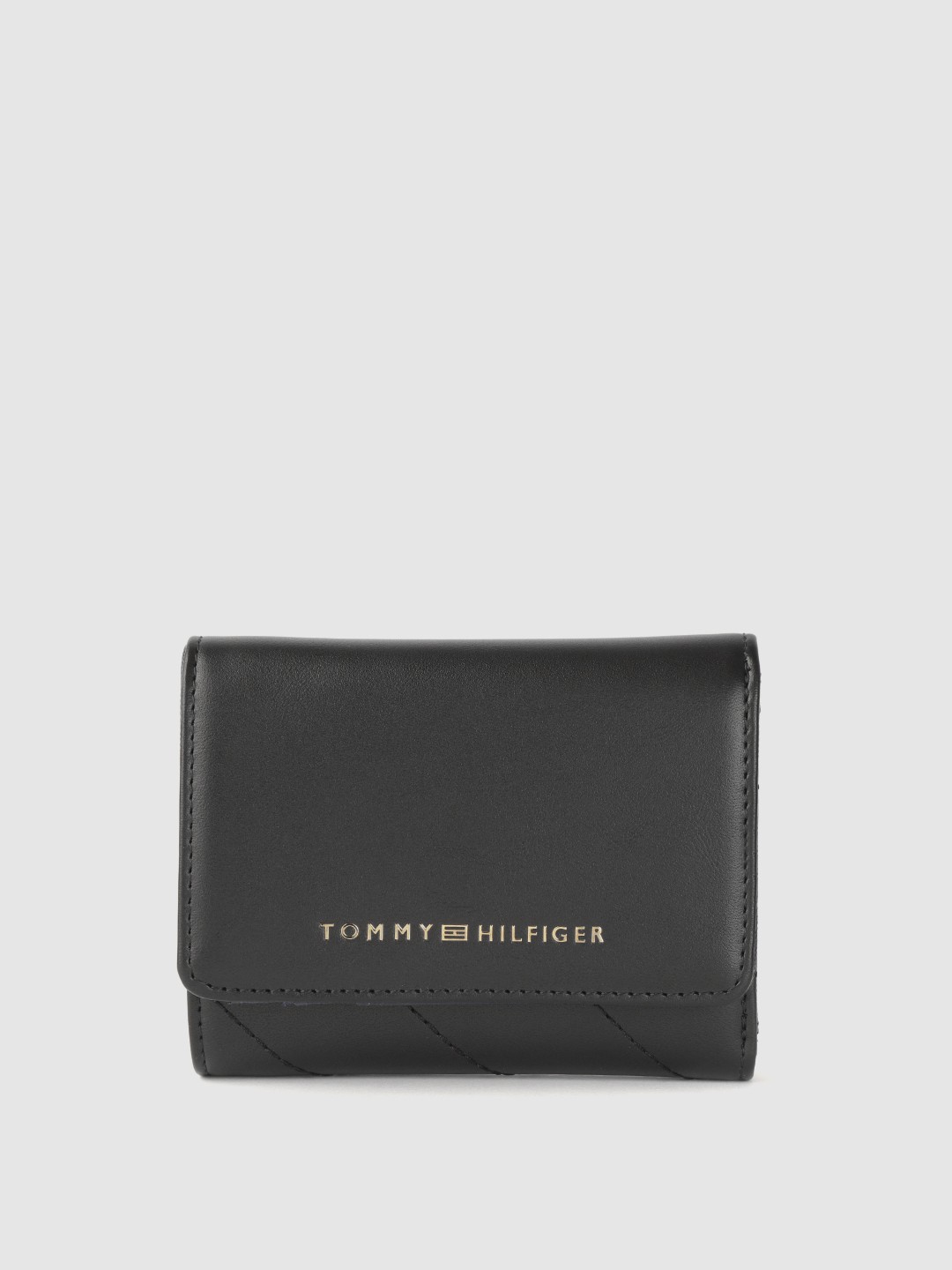 

Tommy Hilfiger Women Black PU Three Fold Wallet