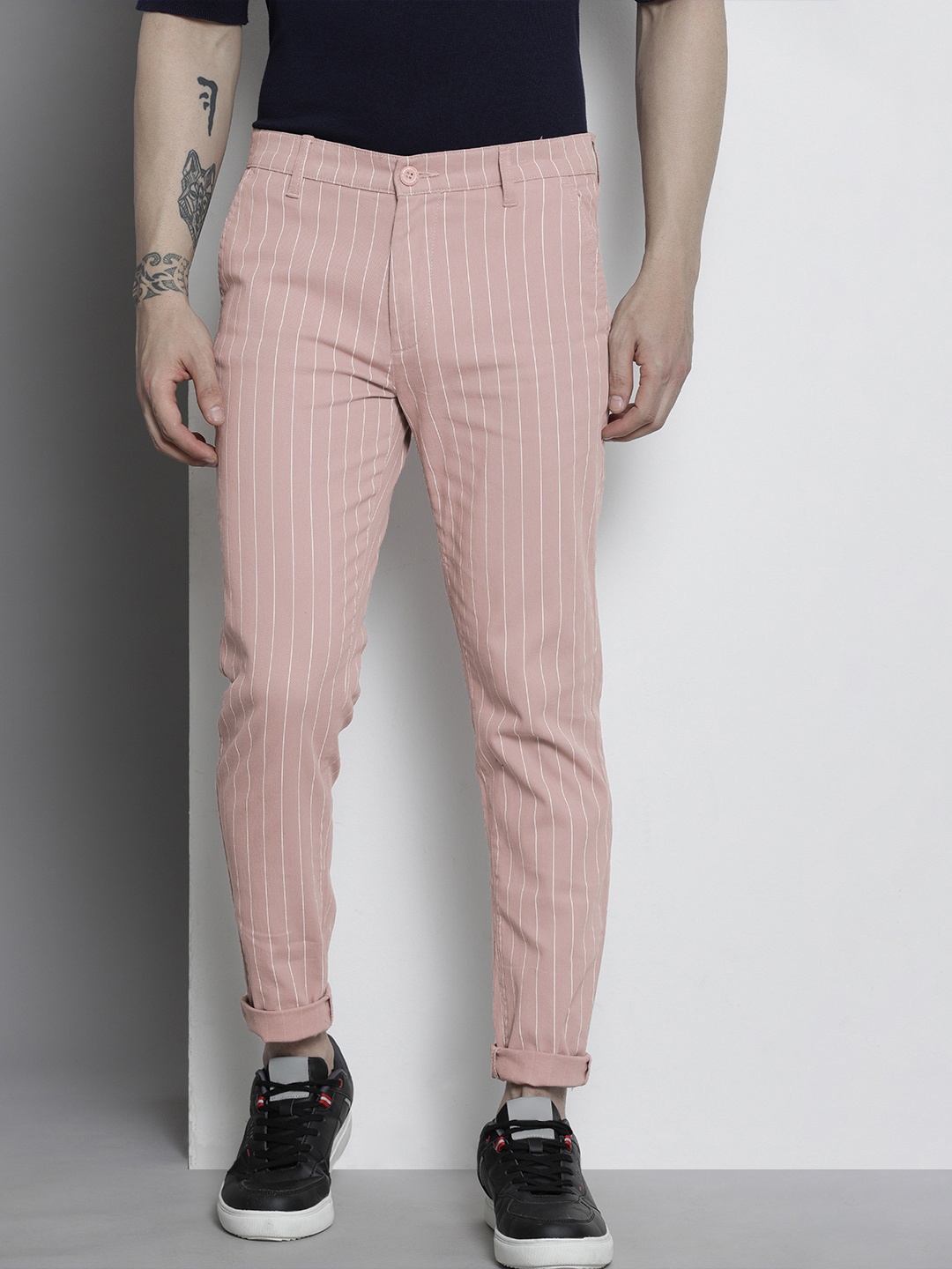 

The Indian Garage Co Men Striped Slim Fit Chinos, Pink