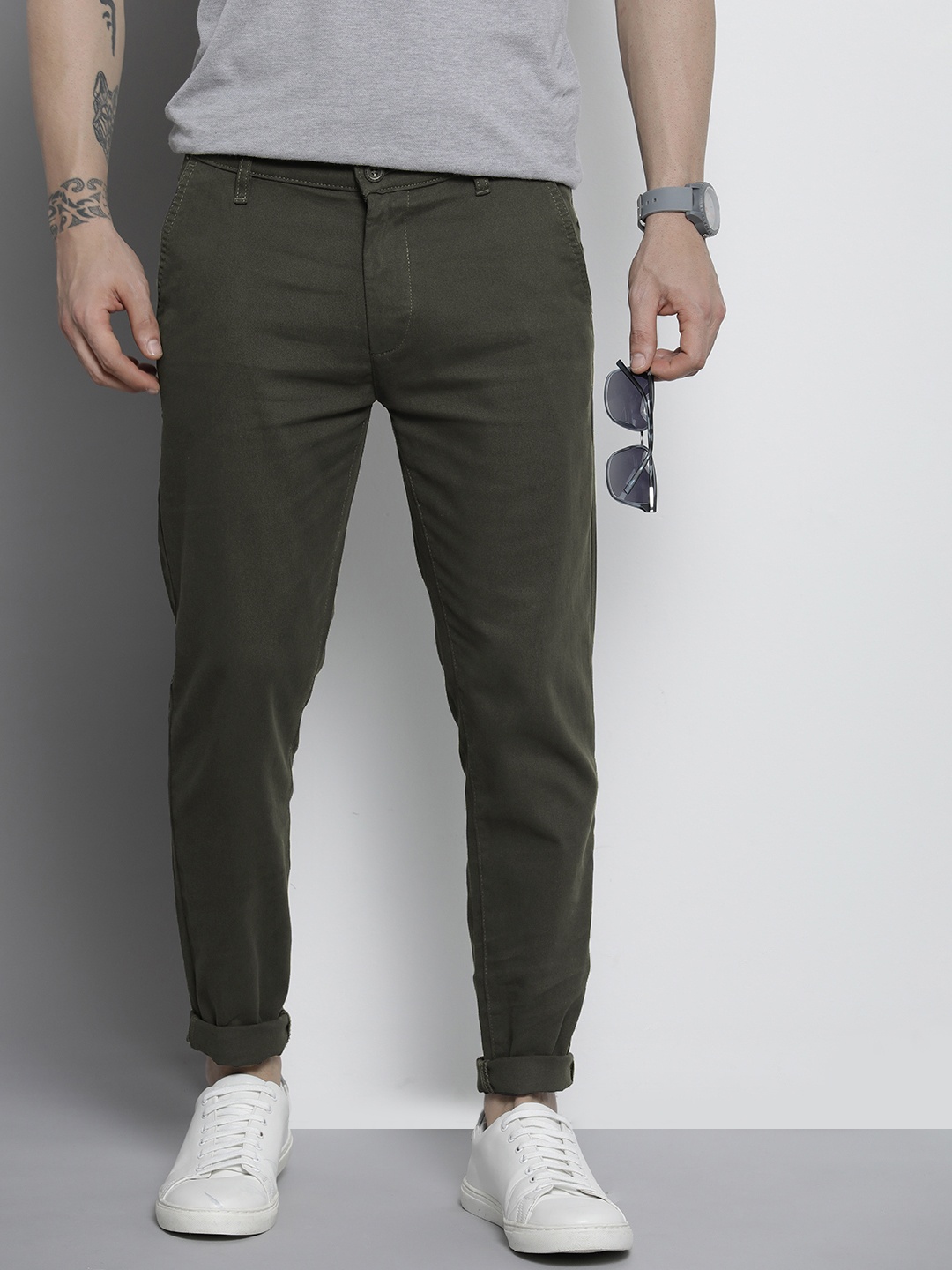 

The Indian Garage Co Men Olive Green Slim Fit Trousers