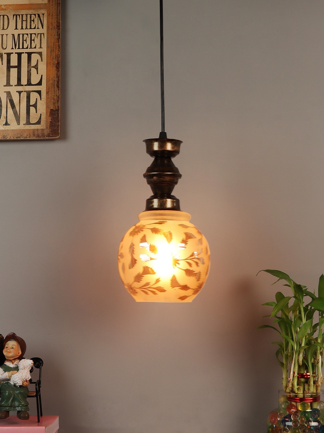 

foziq Gold-Toned Printed Metal Ceiling Lamps