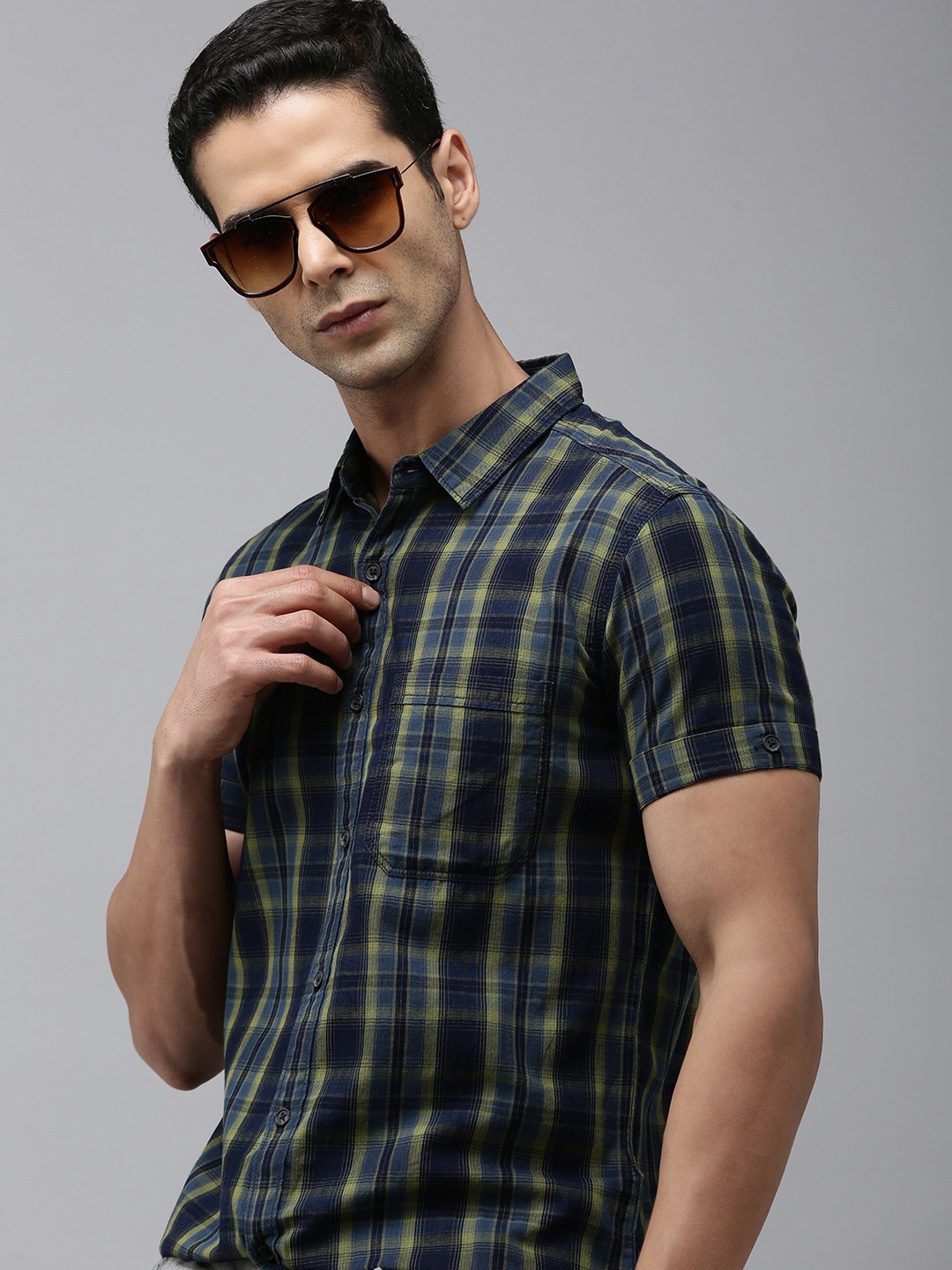 

SPYKAR Pure Cotton Slim Fit Tartan Checked Casual Shirt, Navy blue