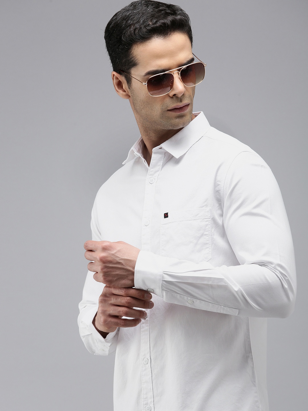 

SPYKAR Men Pure Cotton Slim Fit Casual Shirt, White