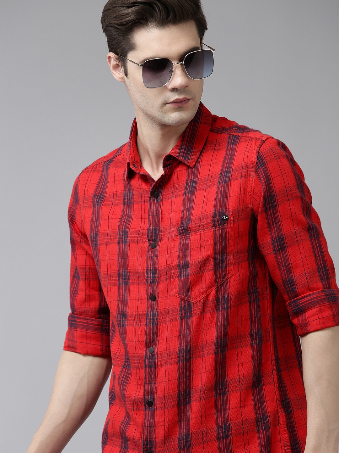 

SPYKAR Men Slim Fit Tartan Checked Pure Cotton Casual Shirt, Red