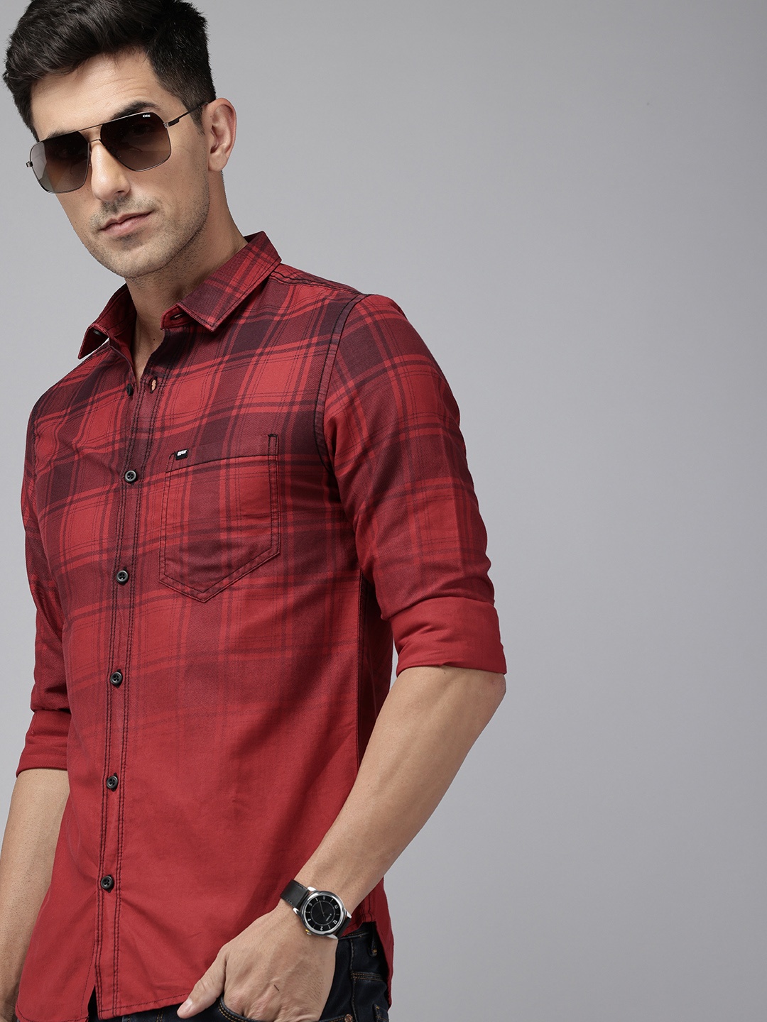 

SPYKAR Slim Fit Tartan Checks Pure Cotton Casual Shirt, Maroon