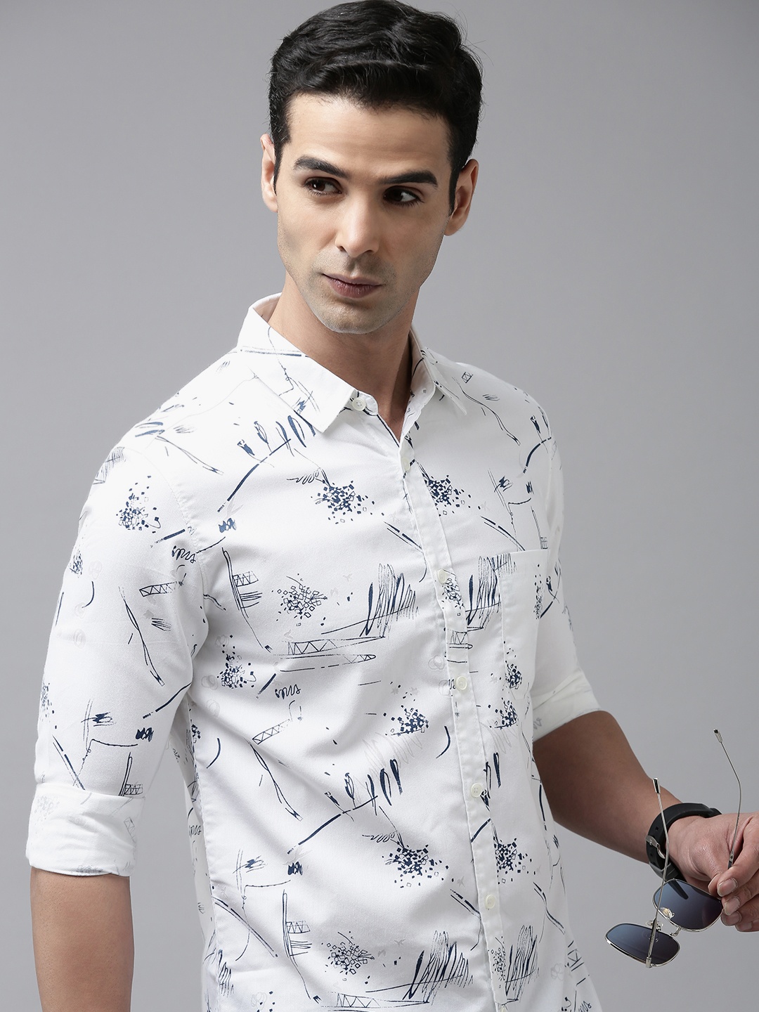 

SPYKAR Men Slim Fit Abstract Opaque Printed Casual Shirt With Chest Pocket, White
