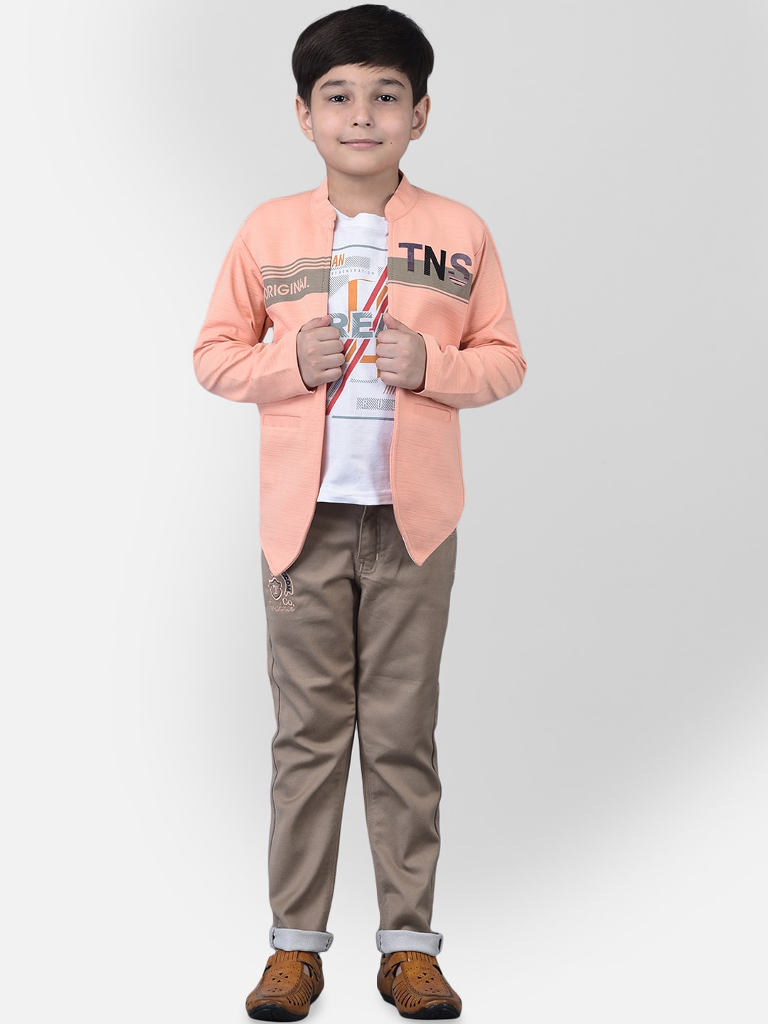 

TS TRENDS Boys Peach-Coloured & White Pure Cotton Printed T-shirt with Trousers