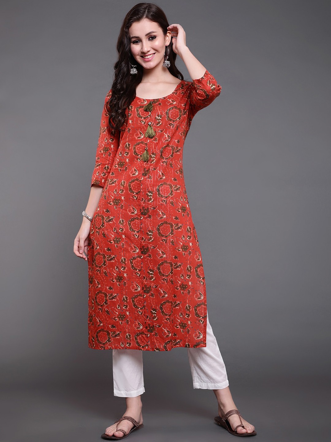 

antaran Women Rust Ethnic Motifs Printed Kurta