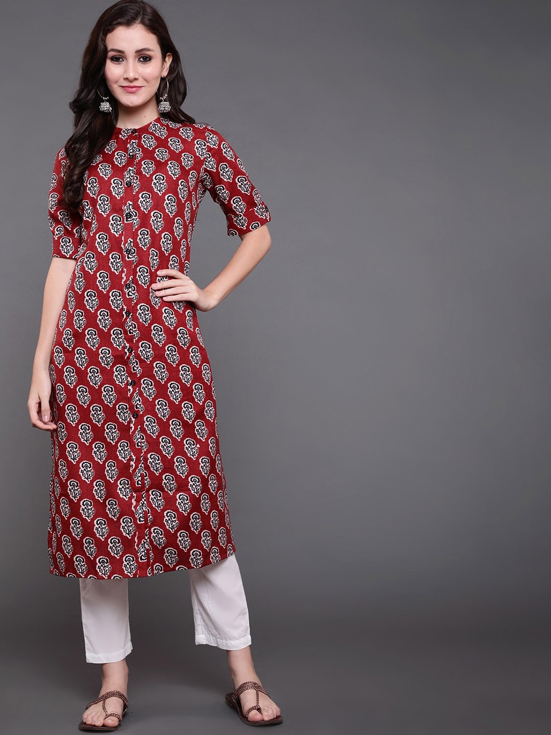 

antaran Women Maroon & Black Ethnic Motifs Printed Kurta