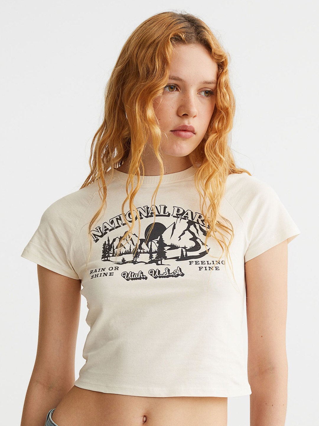 

H&M Women White Cropped Printed Top