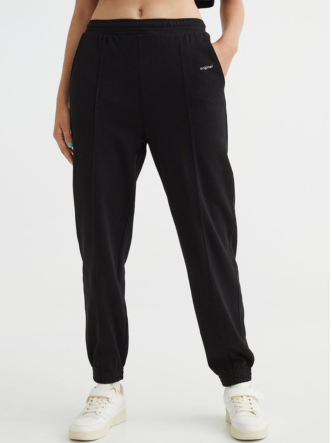

H&M Women Black Oversized Joggers