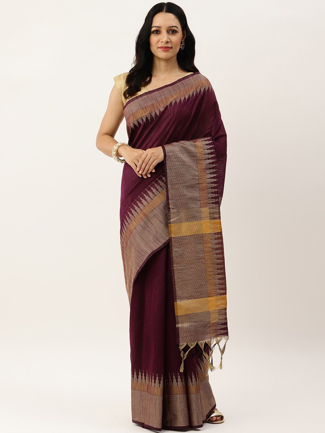 

VISHNU WEAVES Purple & Gold-Toned Raw Silk Woven Design Saree
