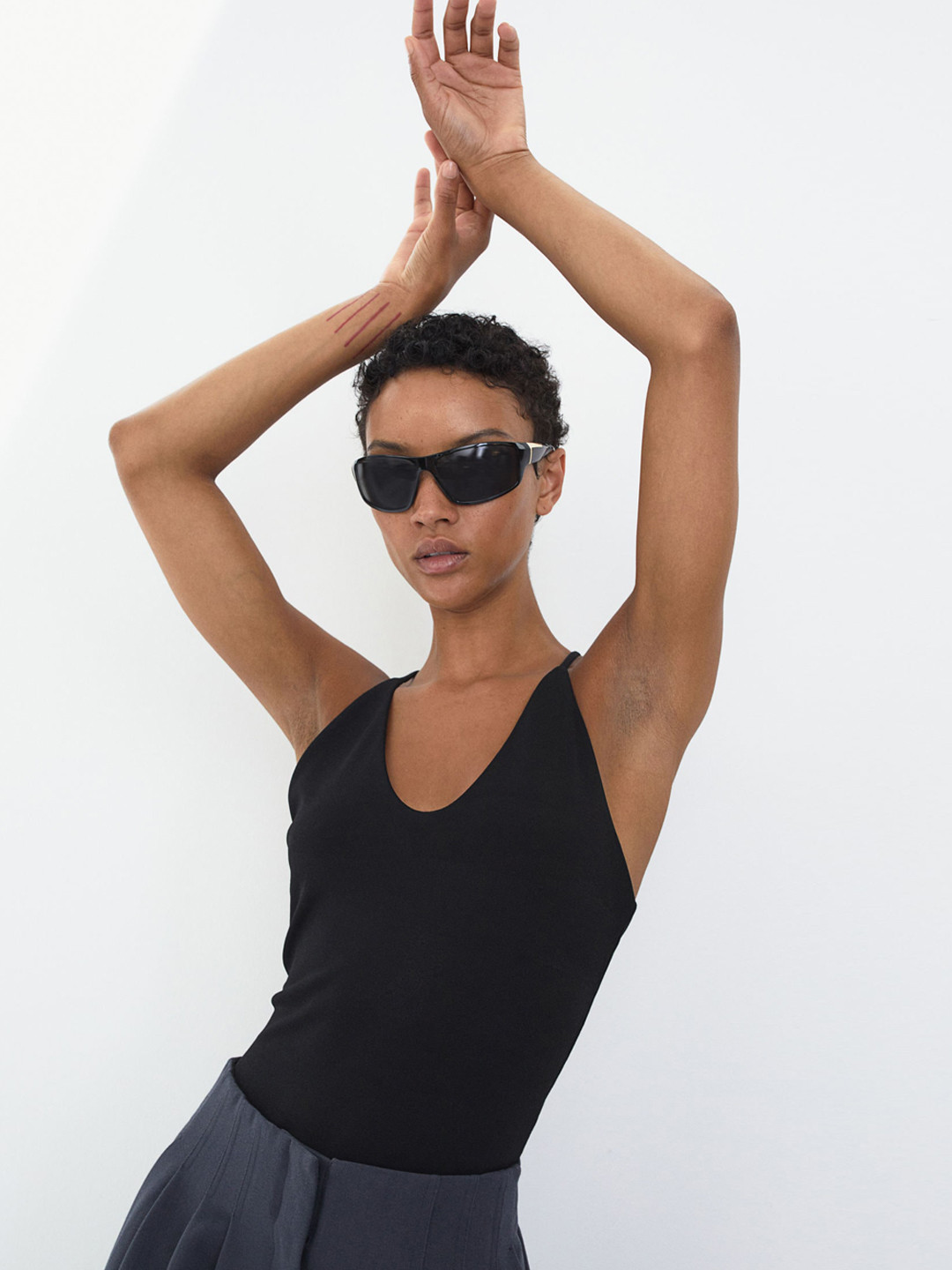 

H&M Women Black Narrow Shoulder-Strap Body