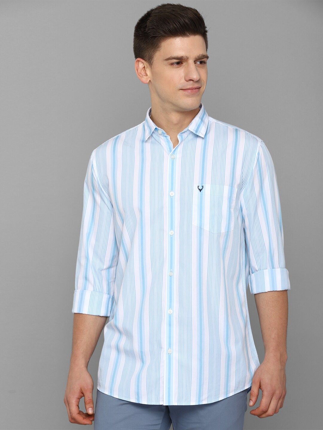 

Allen Solly Men Blue Slim Fit Striped Cotton Casual Shirt