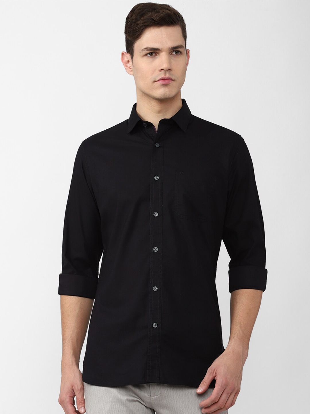 

Van Heusen Sport Men Black Slim Fit Casual Shirt