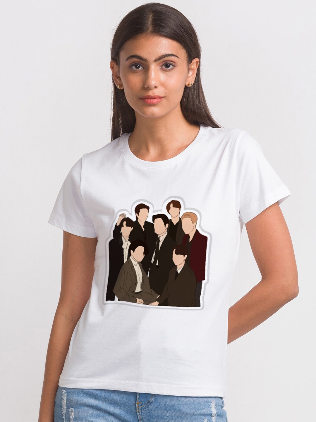 

FashionRack Women White Printed Antimicrobial T-shirt