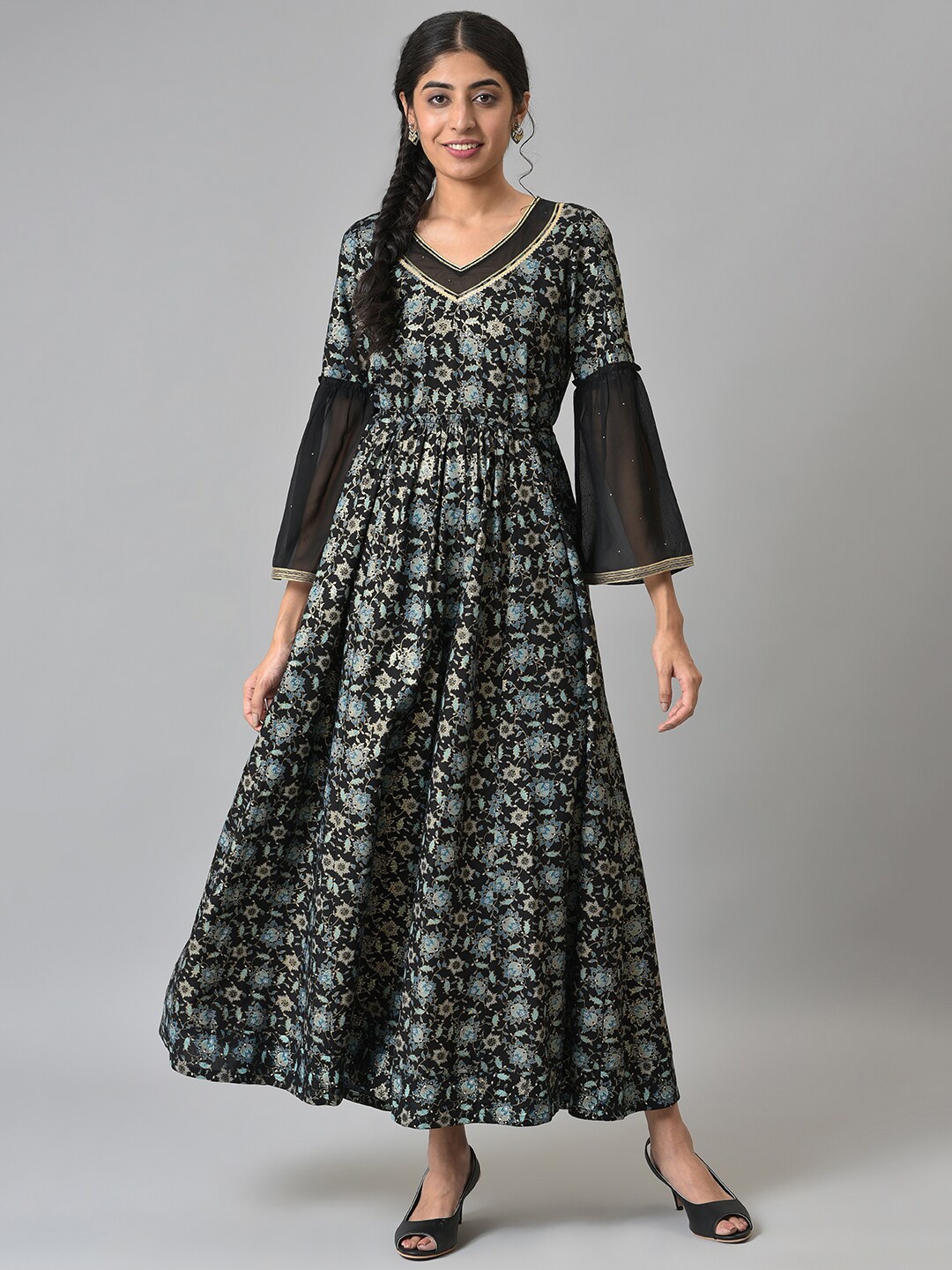 

AURELIA Black Floral Printed Liva Maxi Dress