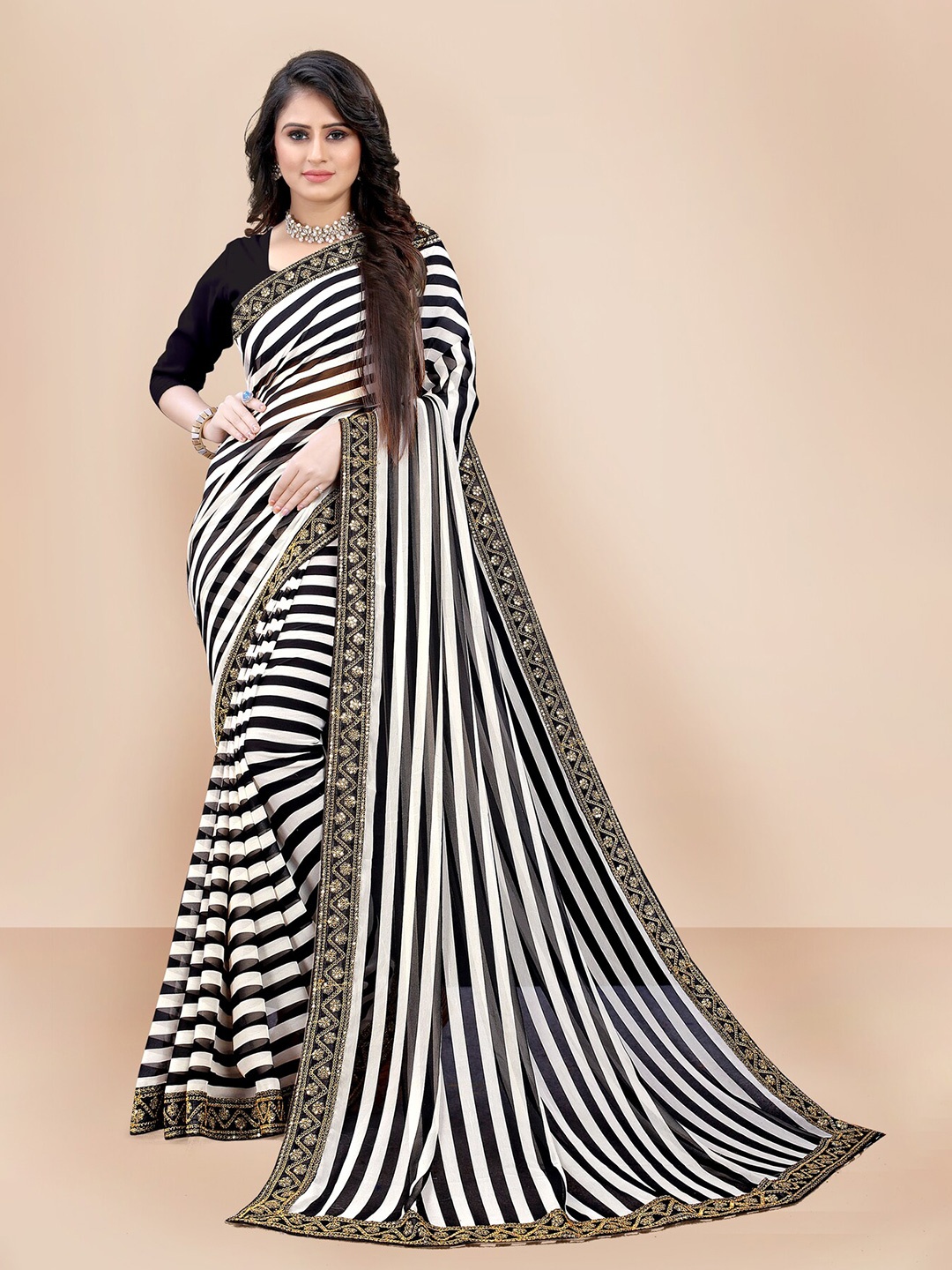 

VAIRAGEE Black & White Striped Saree