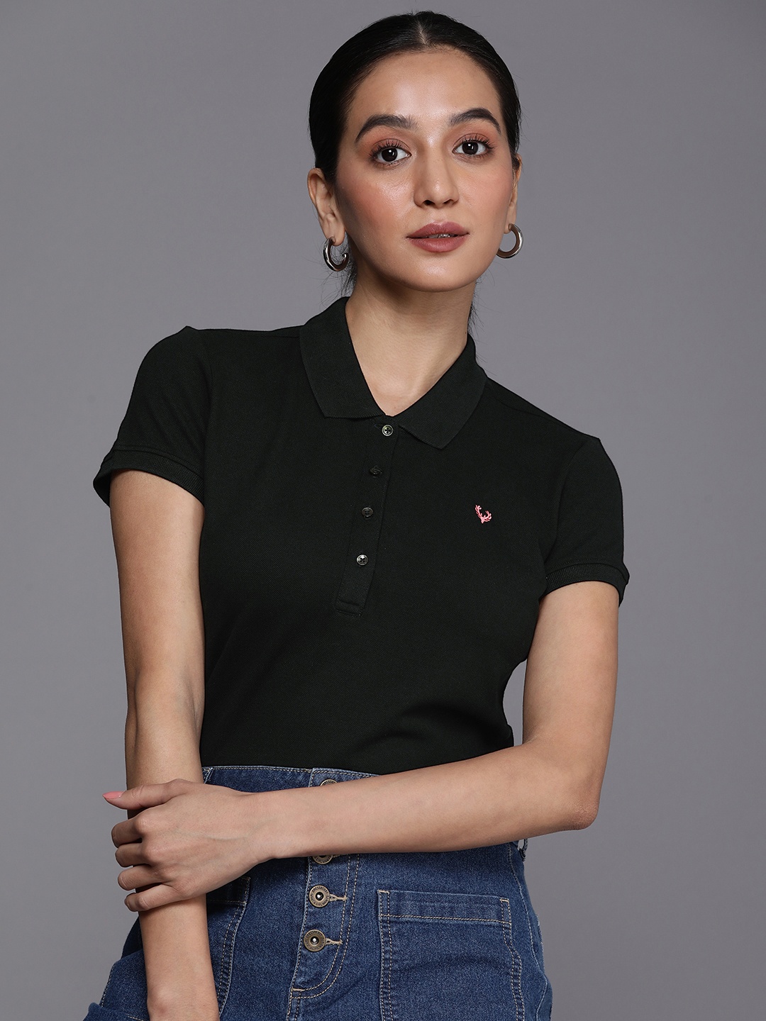 

Allen Solly Woman Solid Polo Collar Casual T-shirt, Black