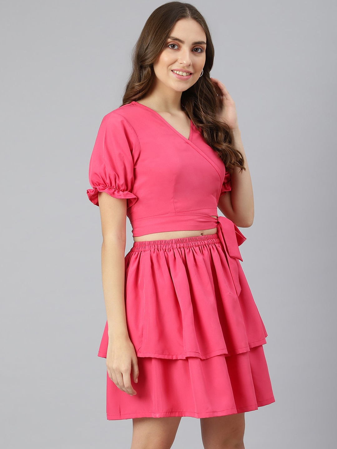 

Lagashi Women Pink Solid Crop-Top & Skirt Co-Ords
